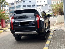 Mitsubishi Pajero Sport Dakar 4x4 AT 2019 hitam matic cash kredit proses bisa dibantu 4