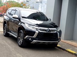 Mitsubishi Pajero Sport Dakar 4x4 AT 2019 hitam matic cash kredit proses bisa dibantu 2