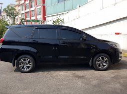 Toyota Kijang Innova 2.4V 2022 diesel hitam cash kredit proses bisa dibantu 7