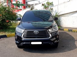 Toyota Kijang Innova 2.4V 2022 diesel hitam cash kredit proses bisa dibantu 1