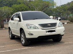 TOYOTA HARRIER L PREMIUM AT PUTIH 2011 SIAP PAKAI