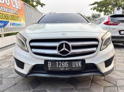 Mercy GLA 200 Matic Tahun 2015 Kondisi Mulus Terawat Istimewa Seperti Baru