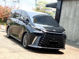 Lexus LM 350 2024 hybrid hitam km 5 ribuan cash kredit proses bisa dibantu 3