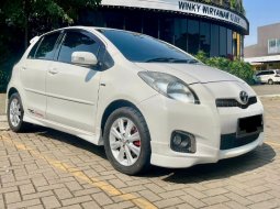 Toyota Yaris S Limited At 2013