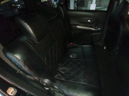 Daihatsu Sigra 1.2 R MT 2022 Hitam 8