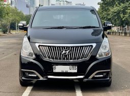 HYUNDAI H1 ROYALE DIESEL AT HITAM 2018 SIAP PAKAI 2