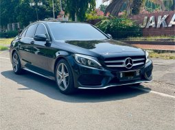 Mercedes-Benz C-Class C 200 Avantgarde Line 2018 Sedan 3