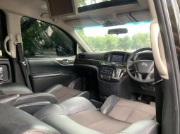 Nissan Elgrand Highway Star 2014 8