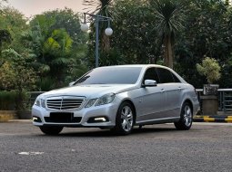 Mercedes-Benz E-Class 250 2010 2