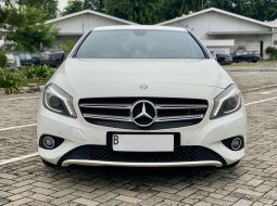 Mercedes-Benz A-Class A 200 2013 Putih 1