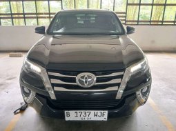 Toyota Fortuner VRZ 2019 Hitam