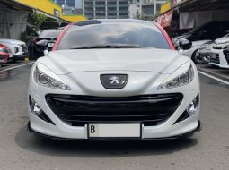 Peugeot RCZ 1.6 2012 Putih