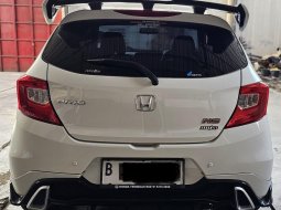 Honda Brio RS Urbanite A/T ( Matic ) 2022 Putih Km Cuma 11rban Mulus Siap Pakai 5