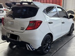 Honda Brio RS Urbanite A/T ( Matic ) 2022 Putih Km Cuma 11rban Mulus Siap Pakai 6