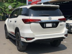 Toyota Fortuner 2.4 VRZ AT 2020 SUV