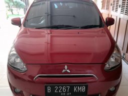 Mitsubishi Mirage EXCEED 2015 Merah