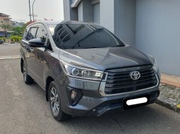 Toyota Kijang Innova V 2022 abu matic cash kredit proses bisa dibantu 1