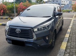 Toyota Kijang Innova V 2022 abu matic cash kredit proses bisa dibantu 3