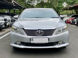 Toyota Camry 2.5 V 2013 Silver