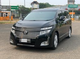 Nissan Elgrand Highway Star 2013