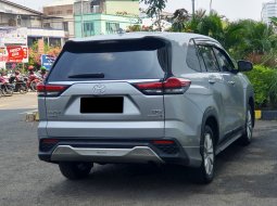 Toyota Kijang Innova Zenix V Hybrid 2023 silver km 25ribuan sunroof cash kredit proses bisa dibantu 5