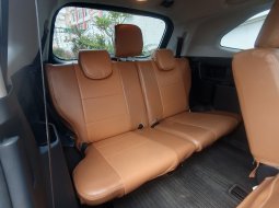 Toyota Kijang Innova Zenix V Hybrid 2023 silver km 25ribuan sunroof cash kredit proses bisa dibantu 17