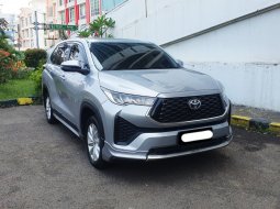 Toyota Kijang Innova Zenix V Hybrid 2023 silver km 25ribuan sunroof cash kredit proses bisa dibantu 1