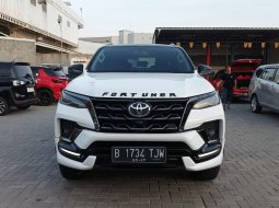 Toyota Fortuner New 4x2 2.8 A/T DSL GR Sport 2022