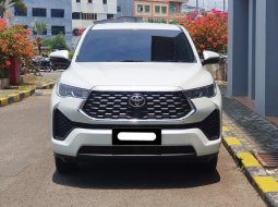 Toyota Kijang Innova V 2023 bensin putih km 13 ribuan cash kredit proses bisa dibantu