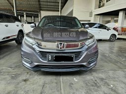 Honda HRV SE AT ( Matic ) 2020 Abu² Tua Km 92rban plat bekasi