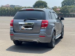 CHEVROLET CAPTIVA LTZ DIESEL AT GREY 2017 SIAP PAKAI 4