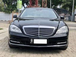 Mercedes-Benz S-Class S 300 L 2011 Hitam