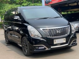 HYUNDAI H1 ROYALE BENSIN AT HITAM 2018 SIAP PAKAI