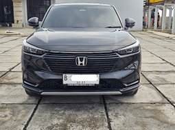 Honda HR-V 1.5 Spesical Edition 2023 hitam km 6 ribuan cash kredit proses bisa dibantu