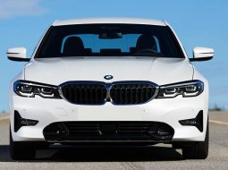 BMW 3 Series 320d 2019 Putih 1