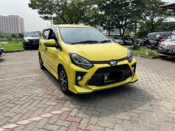 Toyota Agya 1.2 GR Sport A/T 2022 Kuning Murah Bagus 4