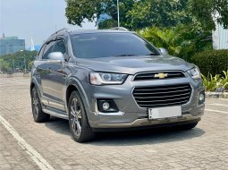 Chevrolet Captiva LTZ 2017 Abu-abu 2