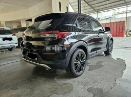 Honda WRV RS  AT ( Matic ) 2023 Hitam Km Low 15rban Good Condition Siap Pakai 4