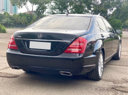 MERCEDES BENZ S300 AT HITAM 2011 KONDISI TERAWAT 4