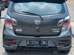 JUAL Daihatsu Ayla 1.2 R Deluxe AT 2020 Abu-abu 4