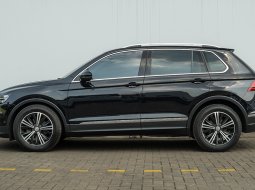 Volkswagen Tiguan Tsi 1.4	AT 2017 Hitam - Dokumen Lengkap - Pajak Aman 9