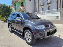 Mitsubishi Pajero Sport Dakar 4x2 Ultimate 2012 Abu-abu