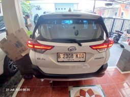 Promo Daihatsu Terios R AT 2023 Putih *08KIQ 4