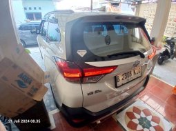 Promo Daihatsu Terios R AT 2023 Putih *08KIQ 5