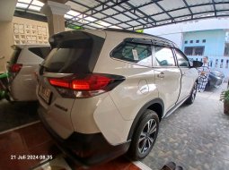 Promo Daihatsu Terios R AT 2023 Putih *08KIQ 6