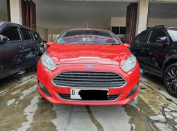 Ford Fiesta S AT ( Matic ) 2014 Merah Km Antik Low 17rban plat jakarta pusat