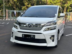 DISKON!! TOYOTA VELLFIRE Z GOLDEN EYE AT PUTIH 2015 3