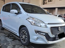 Suzuki Ertiga Dreza A/T ( Matic ) 2016 Putih Mulus Siap Pakai Good Condition 2