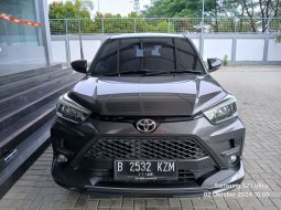 Toyota Raize 1.0T GR Sport CVT 2021 Abu-abu