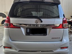 Suzuki Ertiga Dreza A/T ( Matic ) 2016 Putih Mulus Siap Pakai Good Condition 5